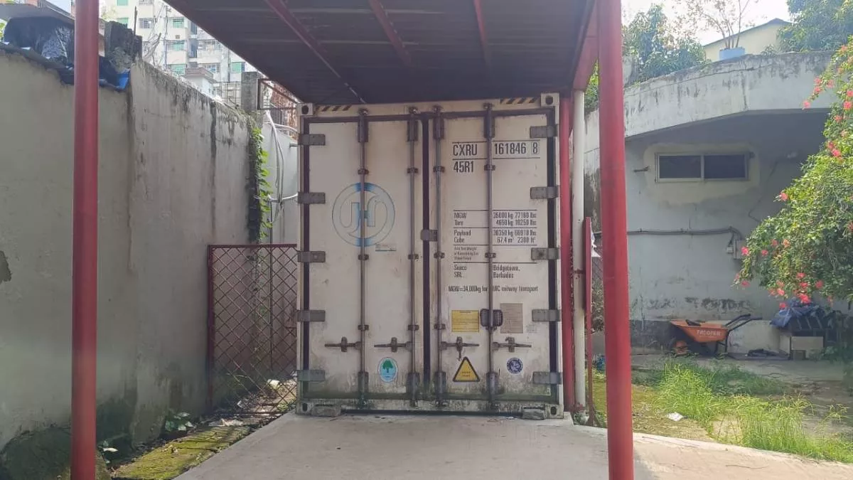 বিকল ঢামেকের ৪০ বডির মরচুয়ারী কুলার, মরদেহ সংরক্ষণে ভোগান্তি