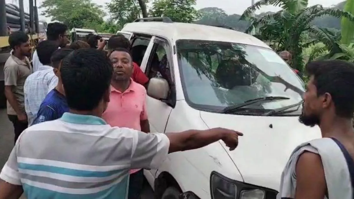 লাশ গুমের চেষ্টা, নরসিংদীতে মাইক্রোবাস চালক আটক