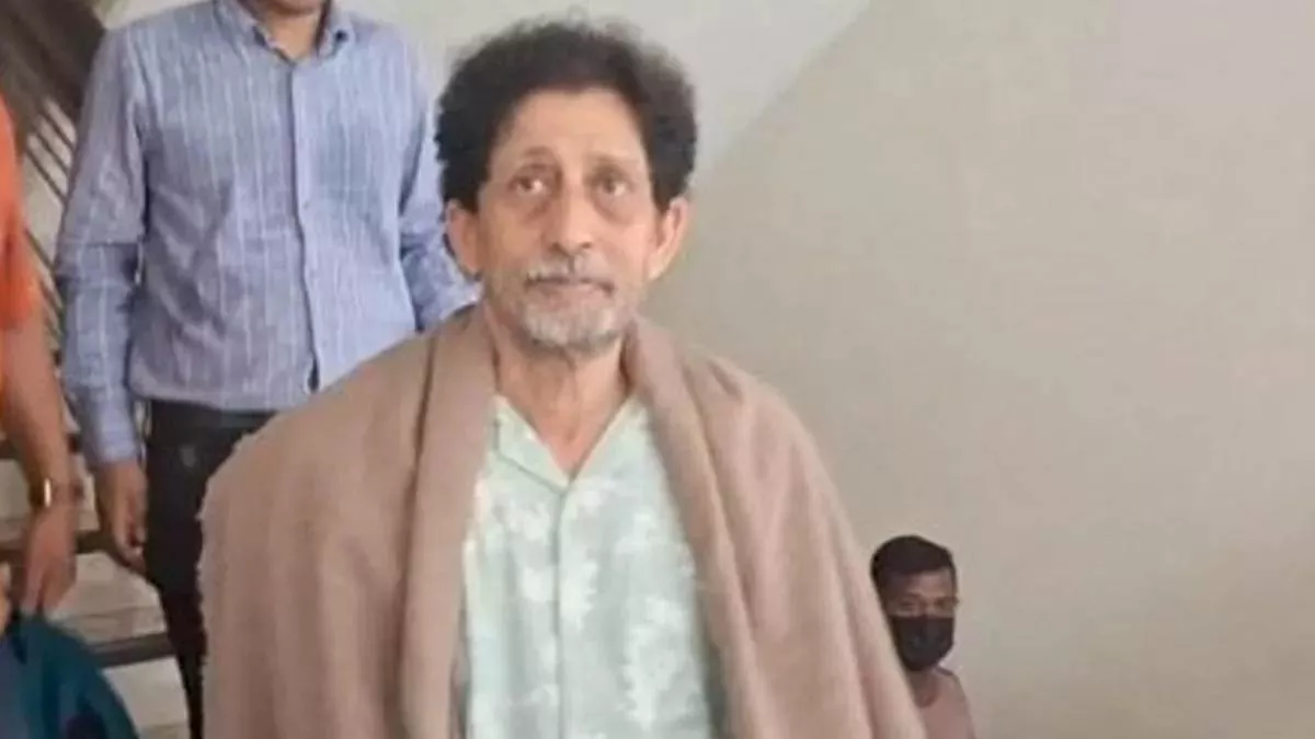 ঢাকার চিফ মেট্রোপলিটন ম্যাজিস্ট্রেট মোহাম্মদ মোস্তাফিজুর রহমানের আদালতে মঙ্গলবার আবুল বারকাতের জামিন আবেদনের শুনানি অনুষ্ঠিত হয়। ছবি: প্রতিদিনের বাংলাদেশ