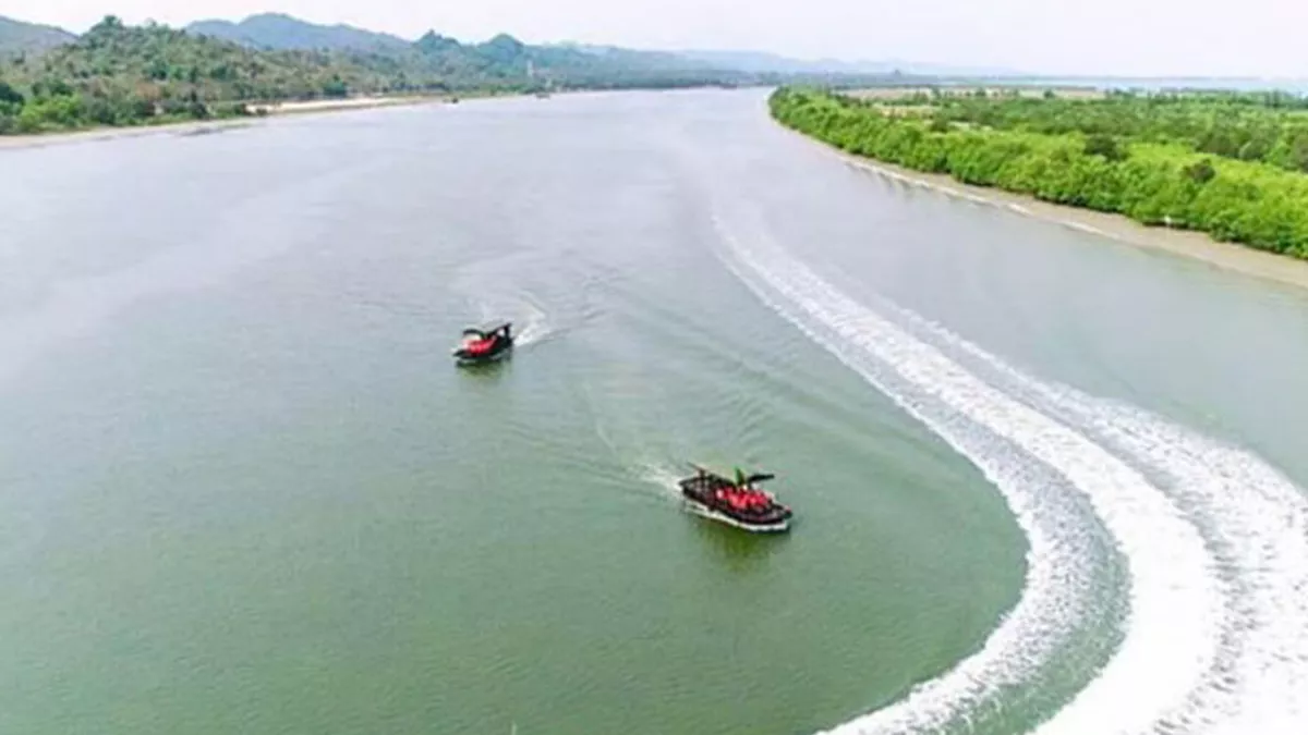 মিয়ানমার থেকে নদীপথেই বেশিরভাগ মাদক আনে চোরাকারবারিরা। ছবি: প্রতিদিনের বাংলাদেশ