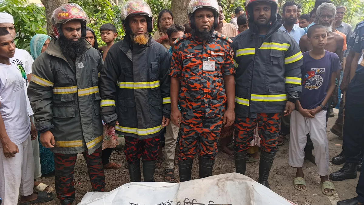সরিষাবাড়ীতে ডোবা থেকে ভ্যানচালকের মরদেহ উদ্ধার