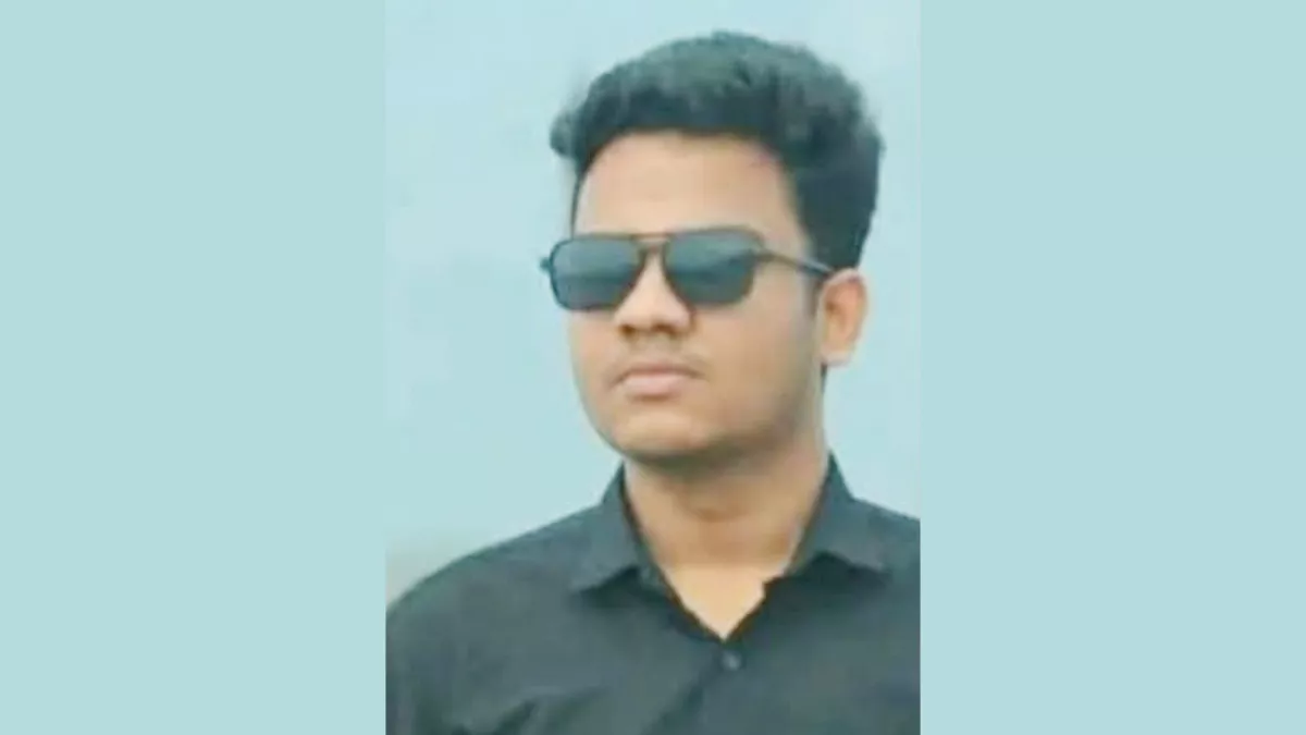 নরসিংদীতে ট্রেনে কাটা পড়ে যুবকের মৃত্যু