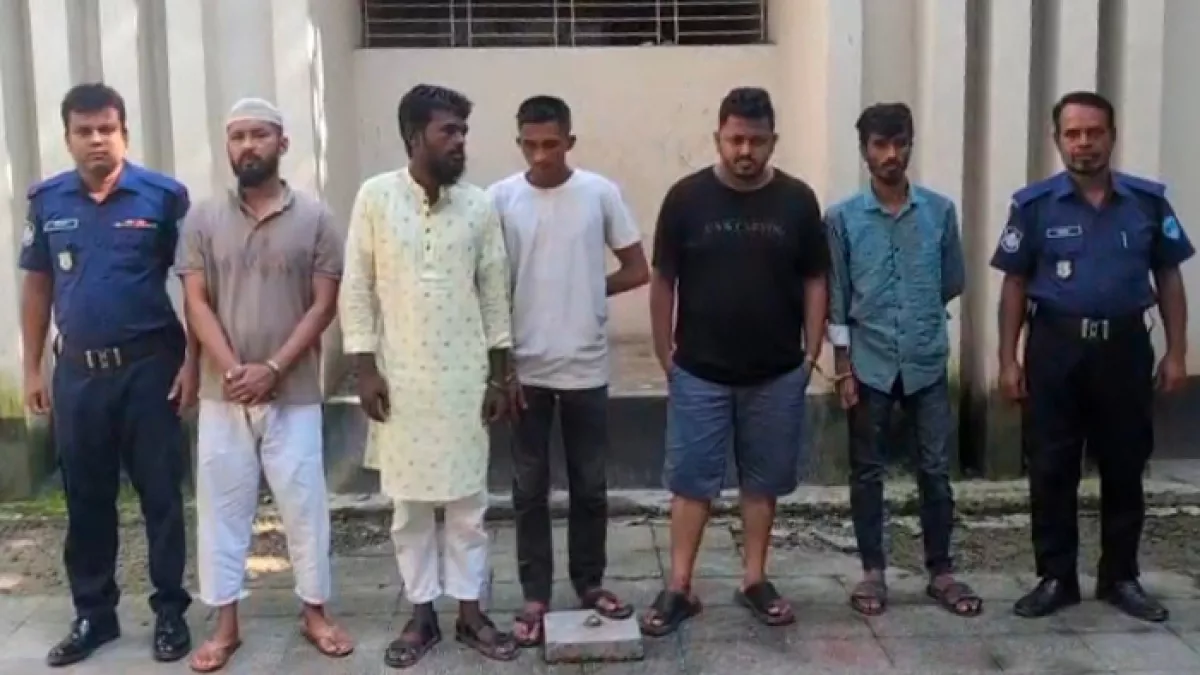 কিশোরগঞ্জের ভৈরবে ঢাকা-সিলেট মহাসড়ক দখল করে সংঘর্ষের ঘটনায় ৫ জনকে গ্রেপ্তার করেছে পুলিশ। প্রবা ফটো