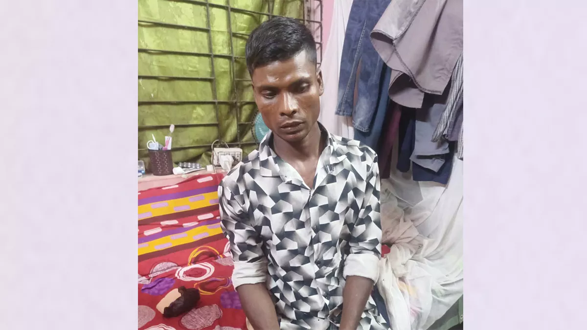 অভিযুক্ত সুলতানকে আটক করেছে পুলিশ। ছবি: প্রতিদিনের বাংলাদেশ