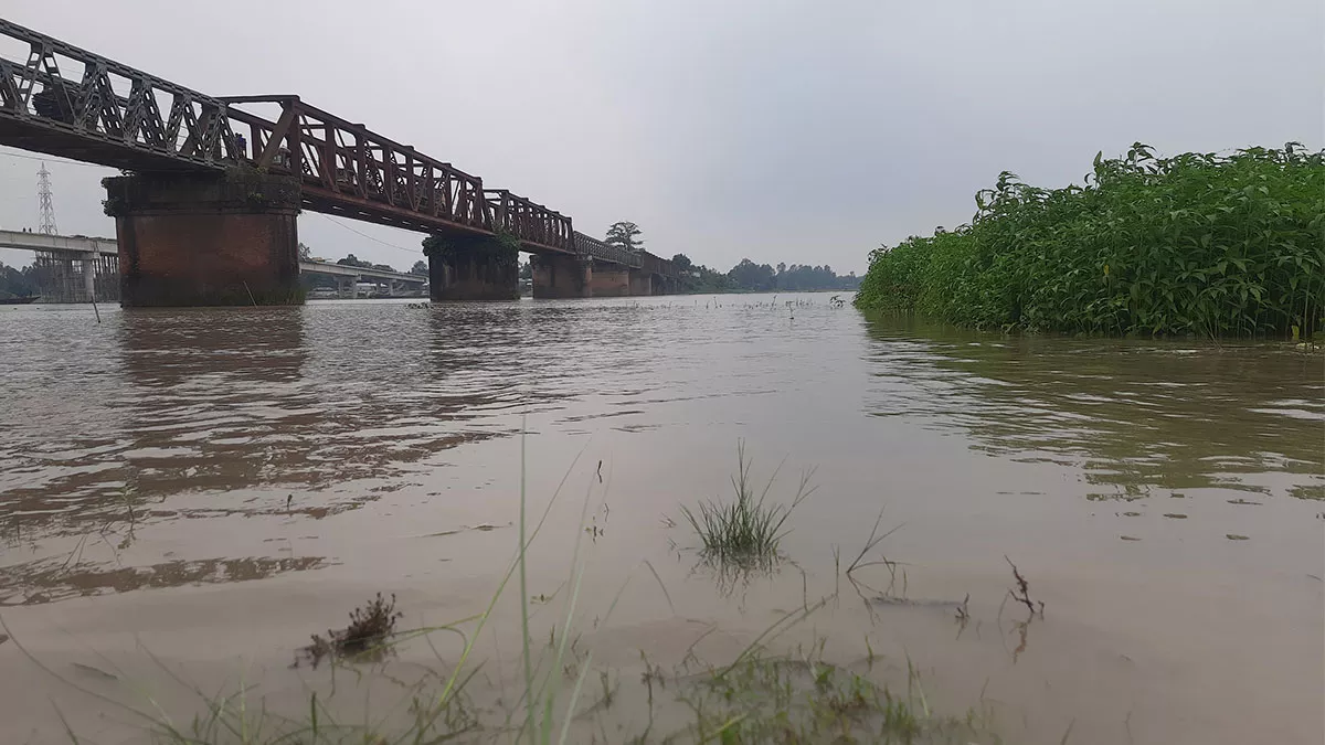 গজলডোবা ব্যারেজের ২০ গেট খুলল ভারত, কুড়িগ্রামে বন্যার শঙ্কা