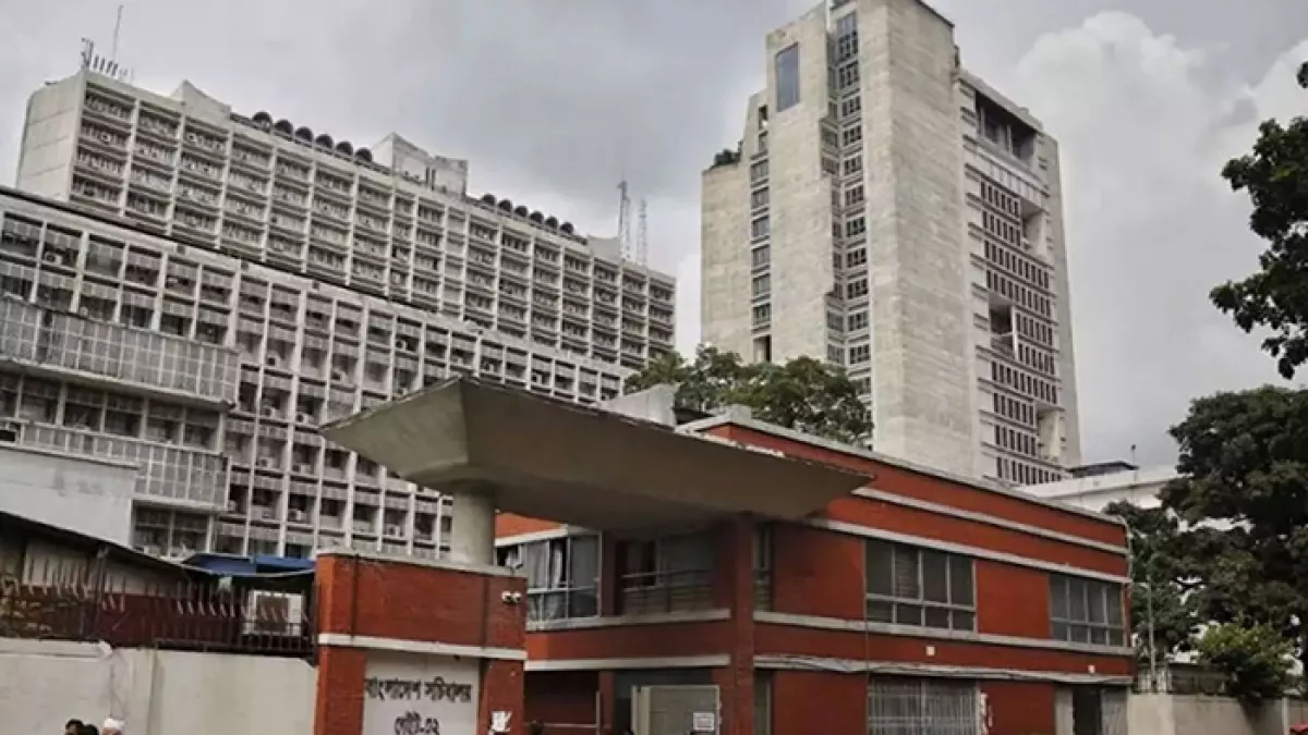 সচিব পদোন্নতিতে সেই ‘সুবিধাভোগী বলয়’