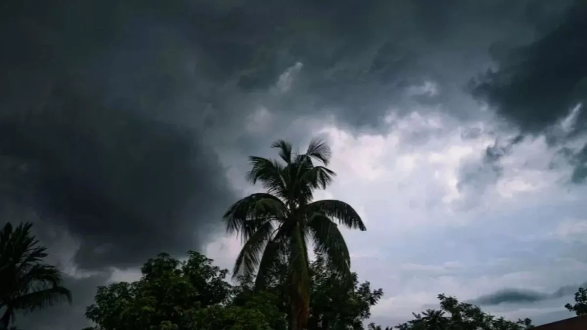 দেশজুড়ে বজ্রসহ বৃষ্টি ও ভারী বর্ষণের আশঙ্কা