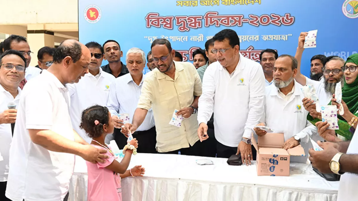 দুধের উৎপাদন বাড়াতে পদক্ষেপ নেবে সরকার