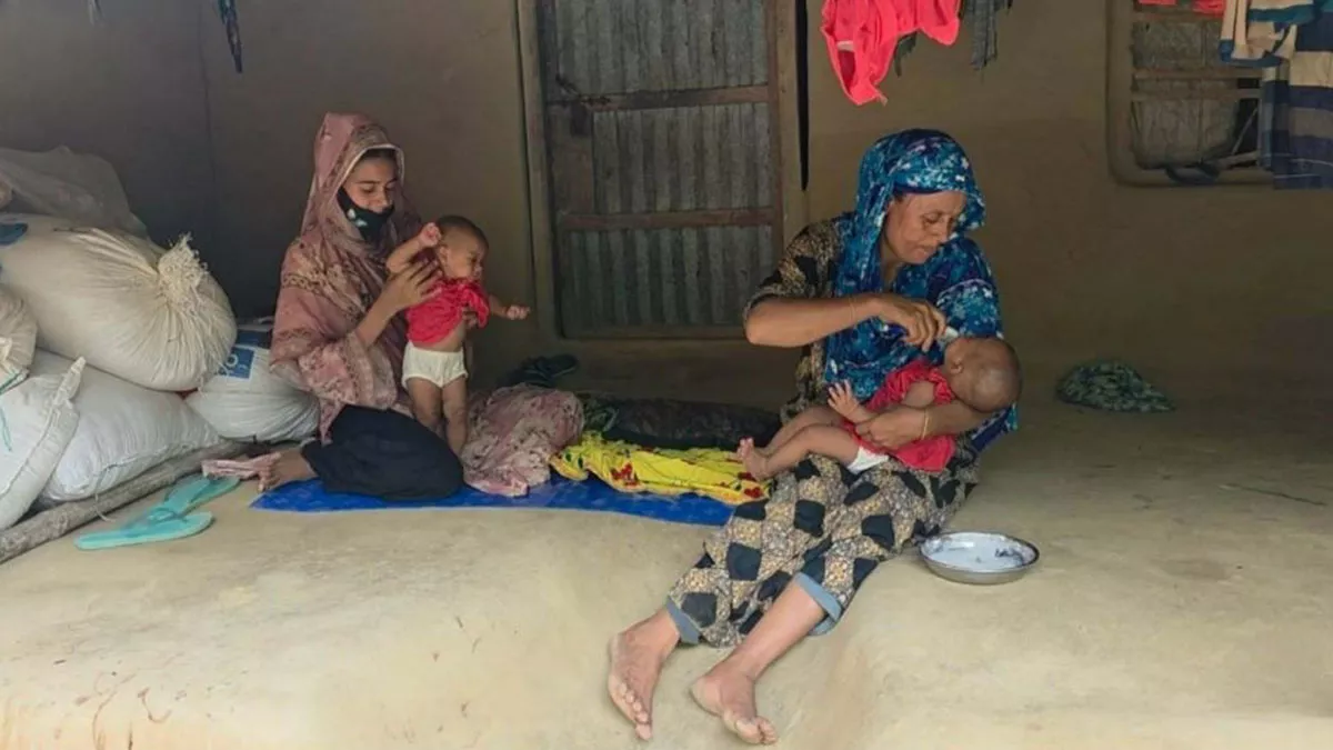 জমজ কন্যাসন্তান জন্ম দেওয়ায় তালাকের অভিযোগ