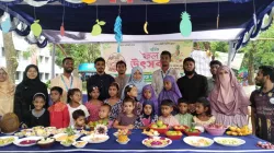 পথশিশুদের নিয়ে ইবিতে সিআরসির ফল উৎসব