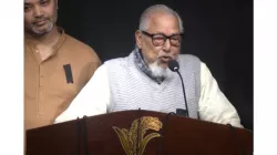 হাসপাতালে ভর্তি নজরুল ইসলাম খান