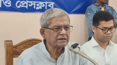 সাদাকে সাদা এবং কালোকে কালো বলার সাহসই সাংবাদিকতা: ফখরুল