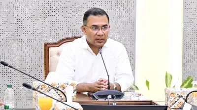 সরকারি অনুষ্ঠানের প্রচারে প্রধানমন্ত্রীর ছবি ব্যবহার নিষিদ্ধ