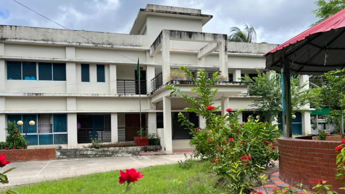 ভূমি অফিসের নাম ভাঙিয়ে প্রতারণা, থানায় জিডি