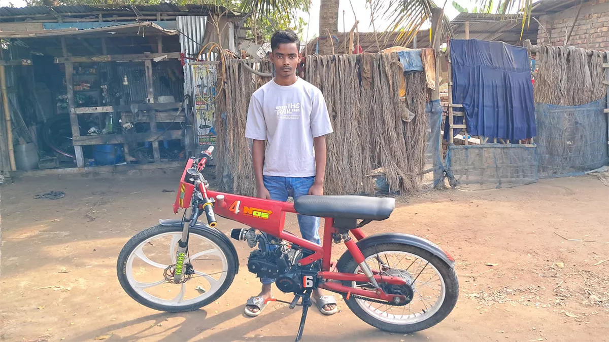 কিশোর উদ্ভাবক শেখ মোজাহিদ 