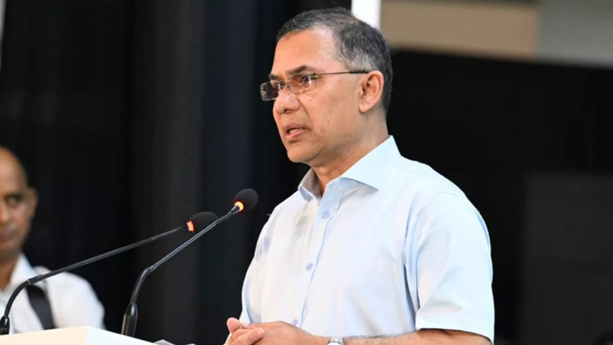 ঢাকা মেডিক্যাল কলেজের ৮১তম প্রতিষ্ঠাবার্ষিকী উপলক্ষে শনিবার আয়োজিত মতবিনিময় সভায় প্রধান অতিথির বক্তব্য দেন প্রধানমন্ত্রী তারেক রহমান। ছবি: পিএমও