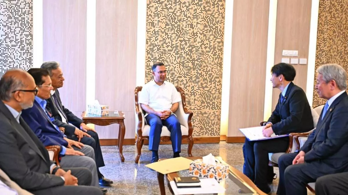 প্রধানমন্ত্রীর সঙ্গে জাপানি প্রতিনিধি দলের সৌজন্য সাক্ষাৎ