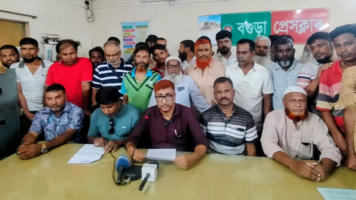শাহ ফতেহ আলী পরিবহনের প্রধান কাউন্টার খুলে দেওয়ার দাবি