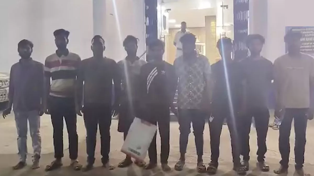 ভারতের পশ্চিমবঙ্গে ৯ বাংলাদেশি আটকের দাবি